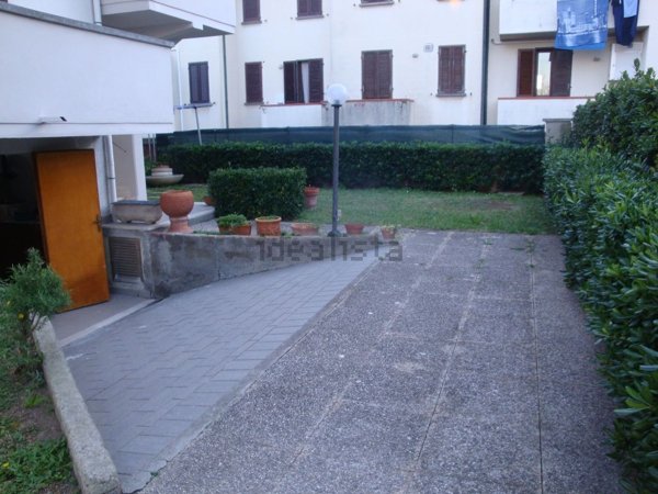 appartamento in vendita a Rosignano Marittimo in zona Vada