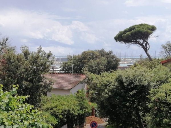 appartamento in vendita a Rosignano Marittimo in zona Castiglioncello