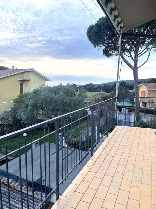 appartamento in vendita a Rosignano Marittimo in zona Castiglioncello