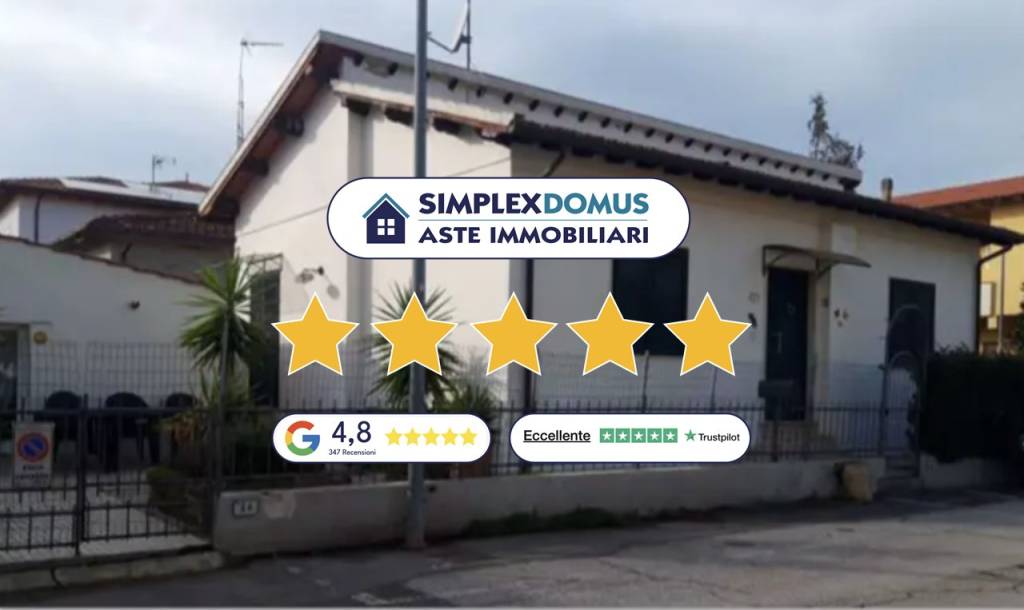 casa indipendente in vendita a Rosignano Marittimo in zona Vada