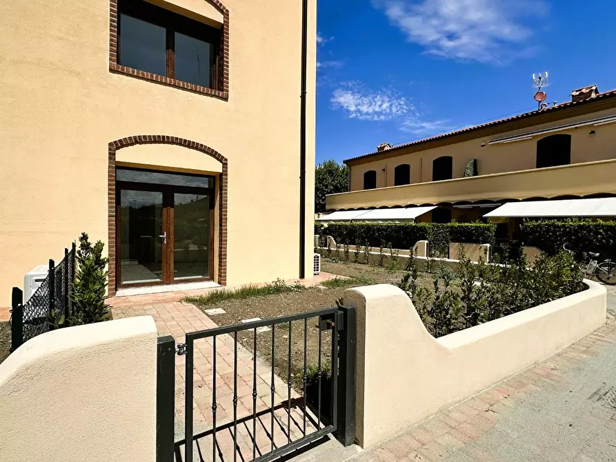 appartamento in vendita a Rosignano Marittimo in zona Vada