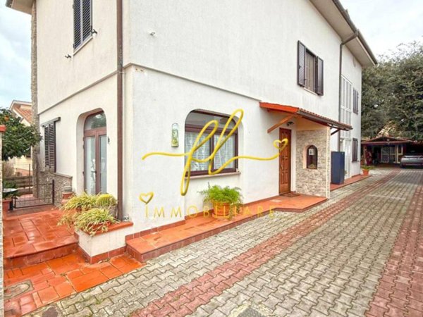 casa indipendente in vendita a Rosignano Marittimo in zona Rosignano Solvay