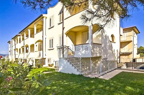 appartamento in vendita a Rosignano Marittimo in zona Vada