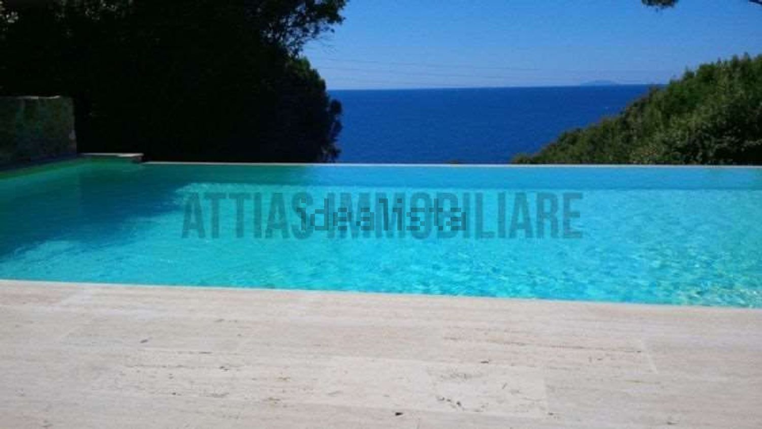 casa indipendente in vendita a Rosignano Marittimo