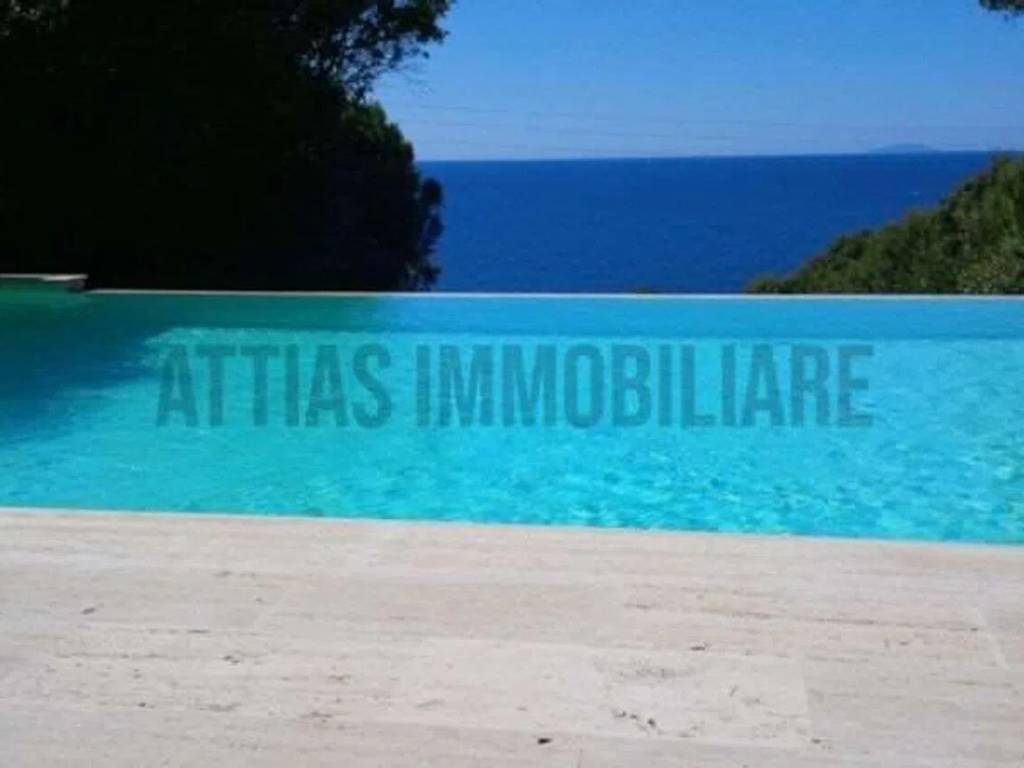 casa indipendente in vendita a Rosignano Marittimo