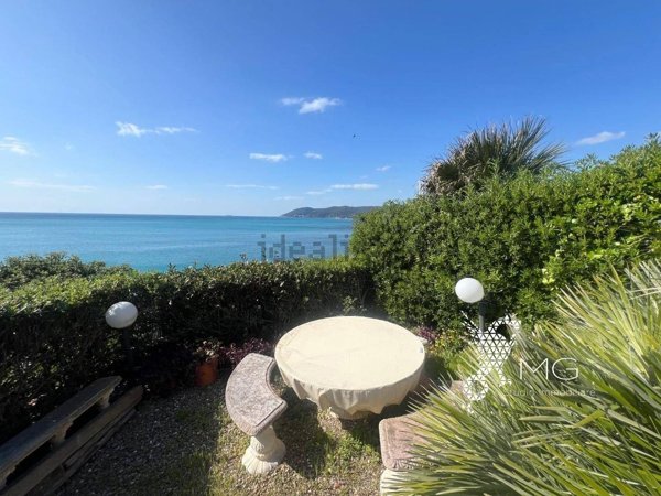 appartamento in vendita a Rosignano Marittimo in zona Castiglioncello