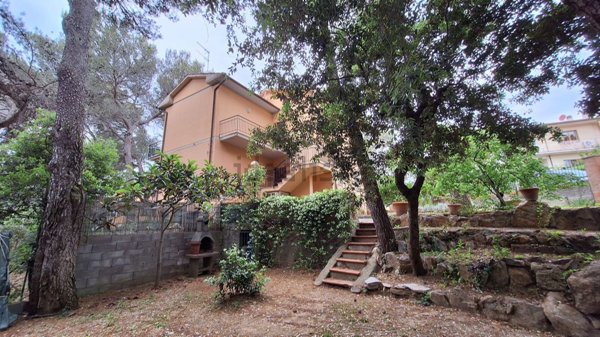 appartamento in vendita a Rosignano Marittimo in zona Castiglioncello