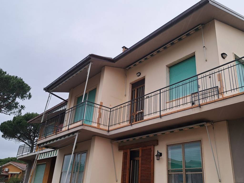 appartamento in vendita a Rosignano Marittimo in zona Castiglioncello