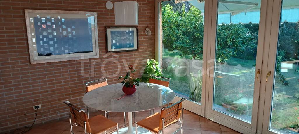 casa indipendente in vendita a Rosignano Marittimo in zona Castiglioncello