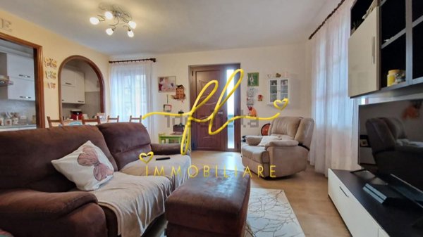 casa indipendente in vendita a Rosignano Marittimo in zona Gabbro