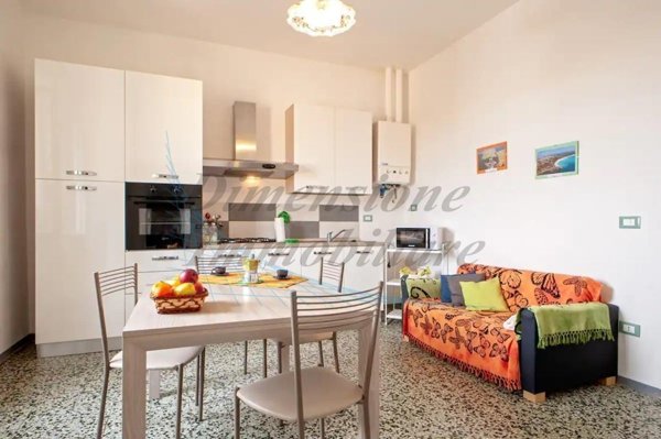 casa indipendente a Rosignano Marittimo in zona Castelnuovo della Misericordia