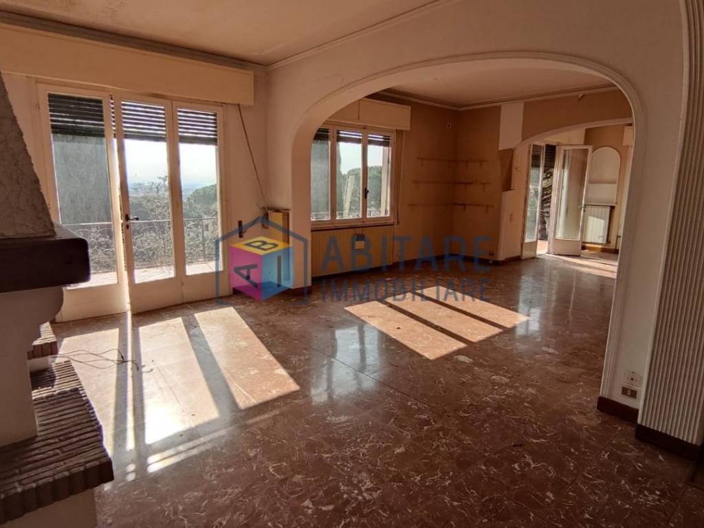casa indipendente in vendita a Rosignano Marittimo in zona Castiglioncello