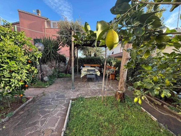 appartamento in vendita a Rosignano Marittimo in zona Rosignano Solvay