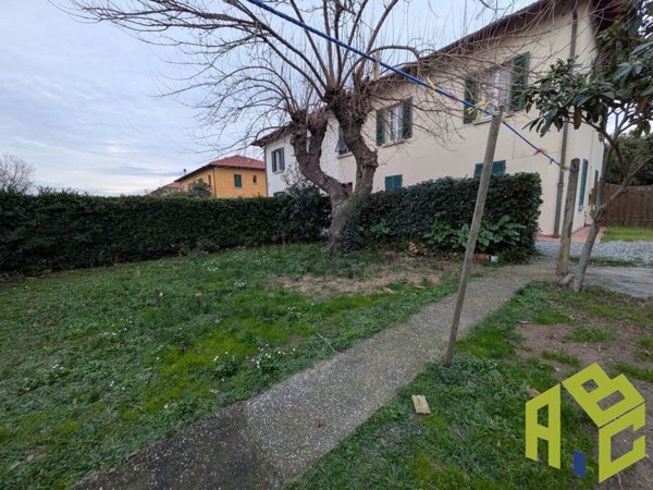 appartamento in vendita a Rosignano Marittimo in zona Rosignano Solvay