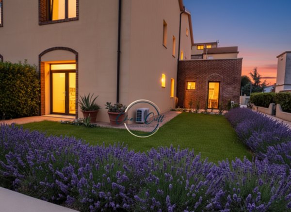 appartamento in vendita a Rosignano Marittimo in zona Vada