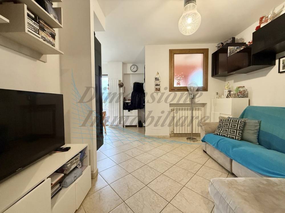 appartamento in vendita a Rosignano Marittimo in zona Rosignano Solvay