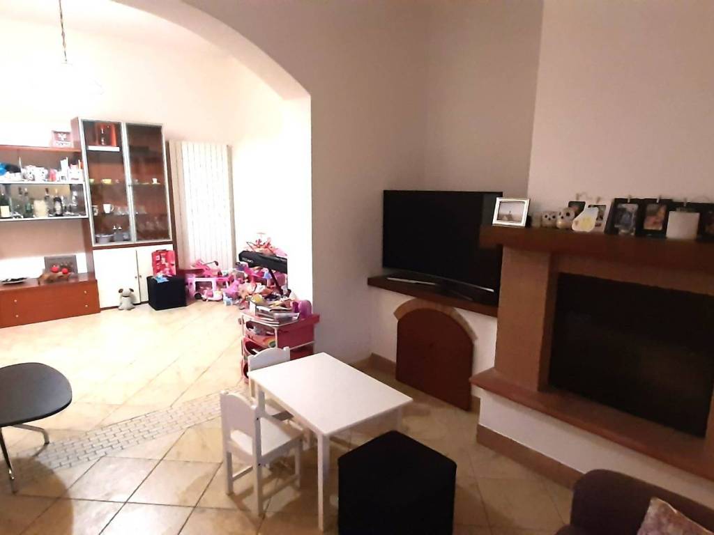 appartamento a Rosignano Marittimo in zona Castelnuovo della Misericordia