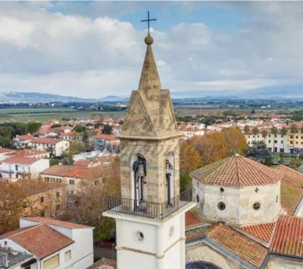 appartamento in vendita a Rosignano Marittimo in zona Vada