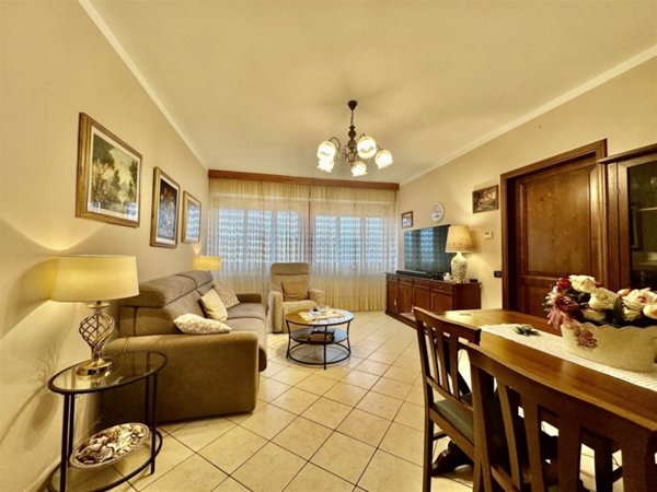 appartamento in vendita a Rosignano Marittimo in zona Rosignano Solvay