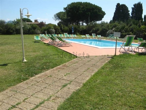 appartamento in vendita a Rosignano Marittimo in zona Vada