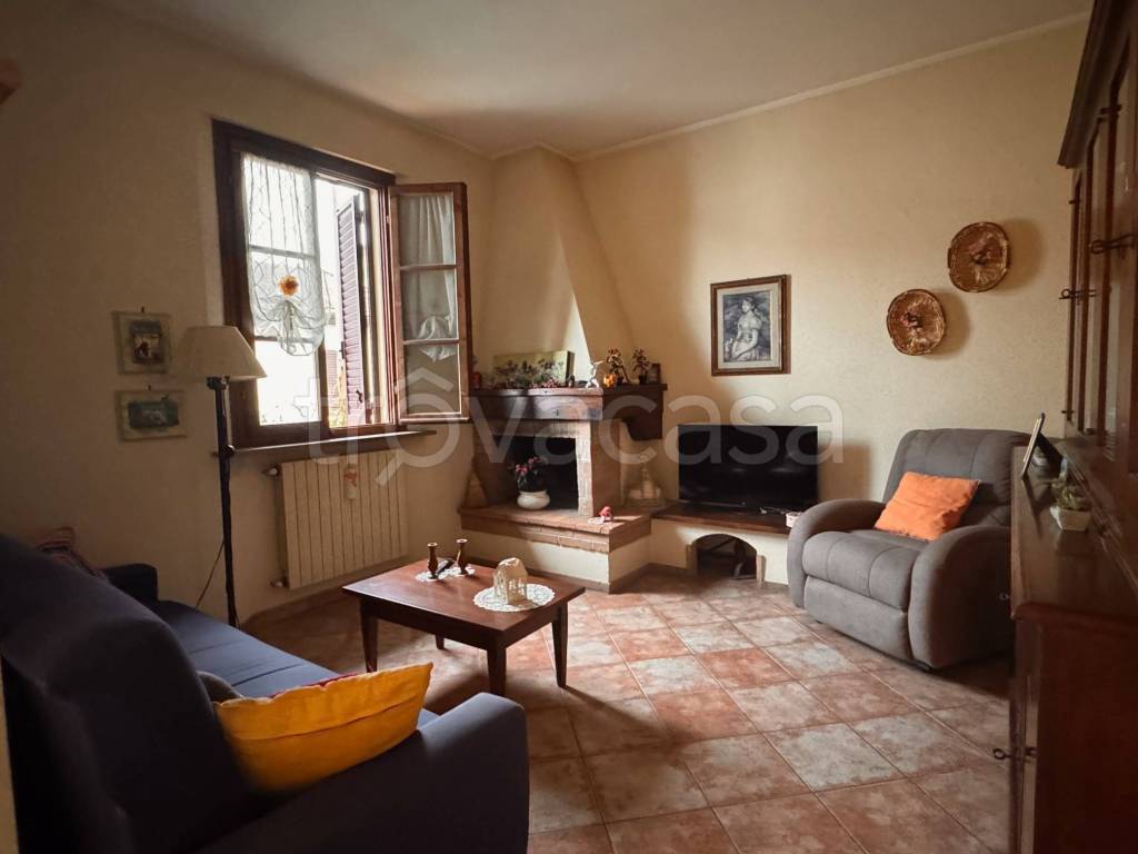 appartamento in vendita a Rosignano Marittimo in zona Rosignano Solvay