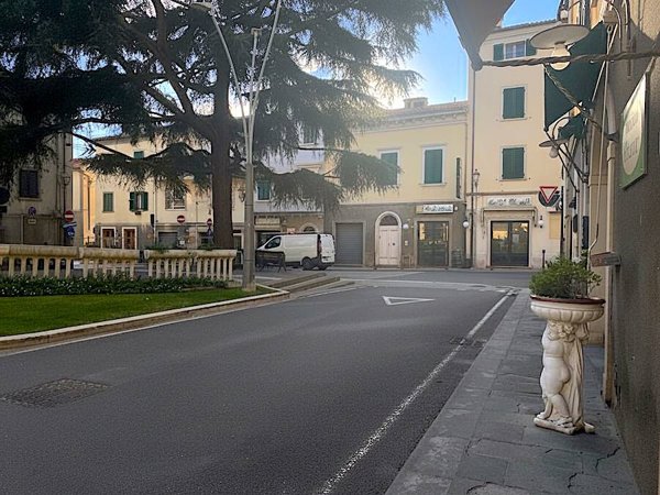 negozio in vendita a Rosignano Marittimo