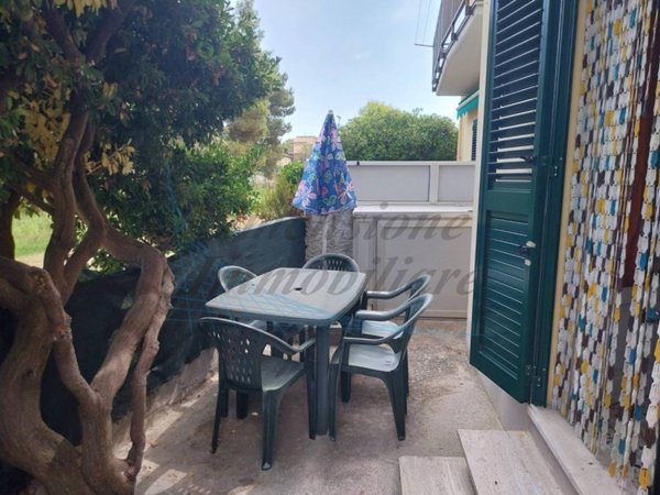 appartamento in vendita a Rosignano Marittimo in zona Vada