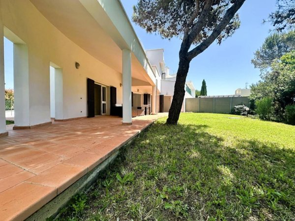 casa indipendente in vendita a Rosignano Marittimo in zona Nibbiaia