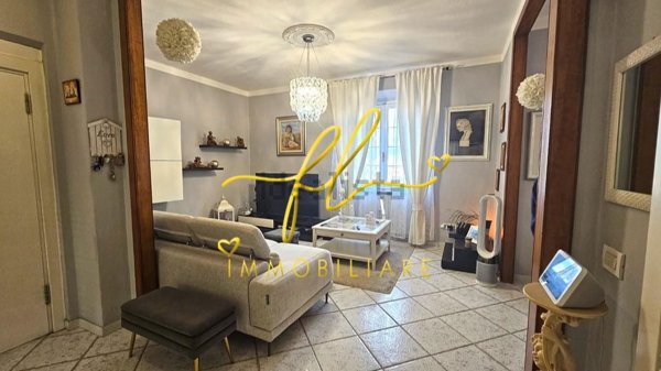 appartamento in vendita a Rosignano Marittimo in zona Vada