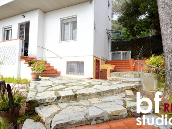 appartamento in vendita a Rosignano Marittimo in zona Castiglioncello