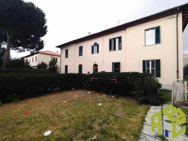 casa indipendente in vendita a Rosignano Marittimo in zona Rosignano Solvay