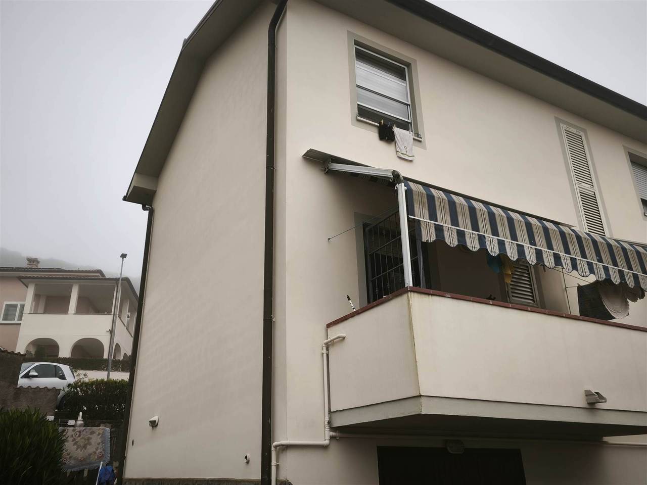 quadrivano a Rosignano Marittimo in zona Castelnuovo della Misericordia