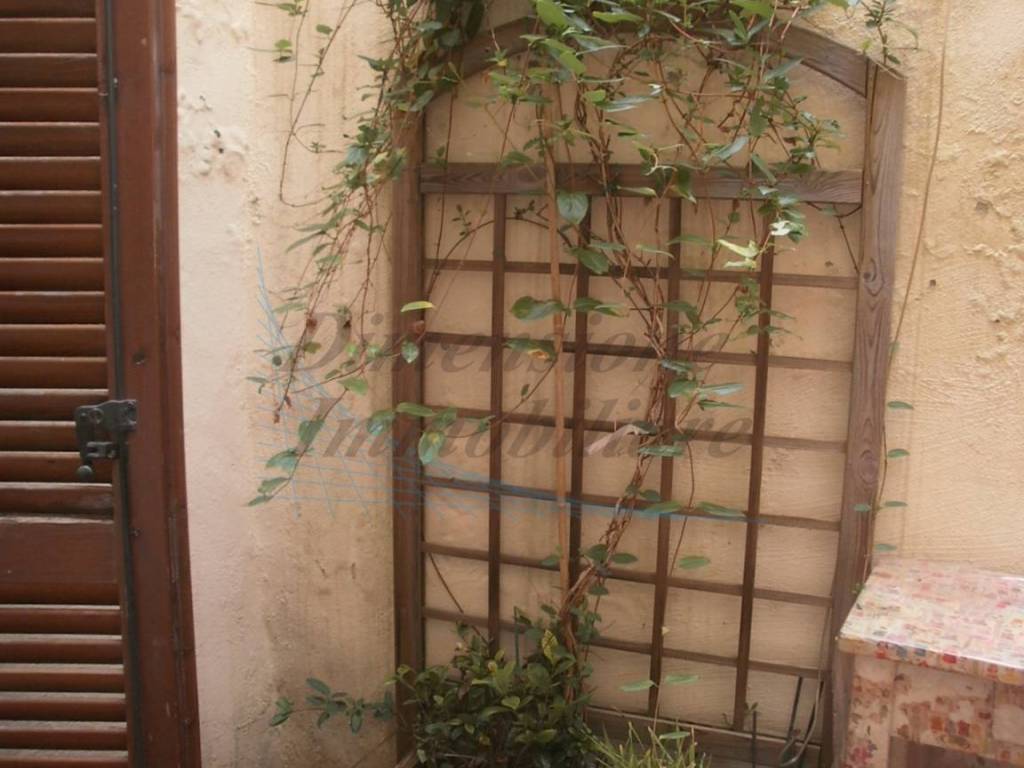 appartamento in vendita a Rosignano Marittimo in zona Rosignano Solvay