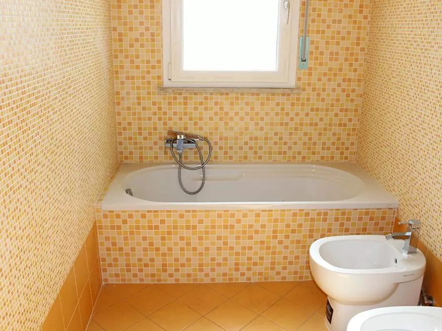 appartamento in vendita a Rosignano Marittimo in zona Rosignano Solvay