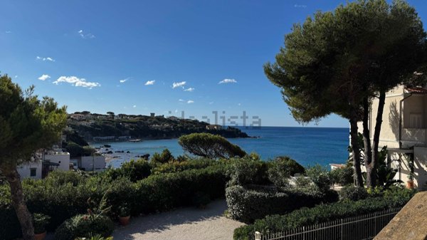 appartamento in vendita a Rosignano Marittimo in zona Castiglioncello