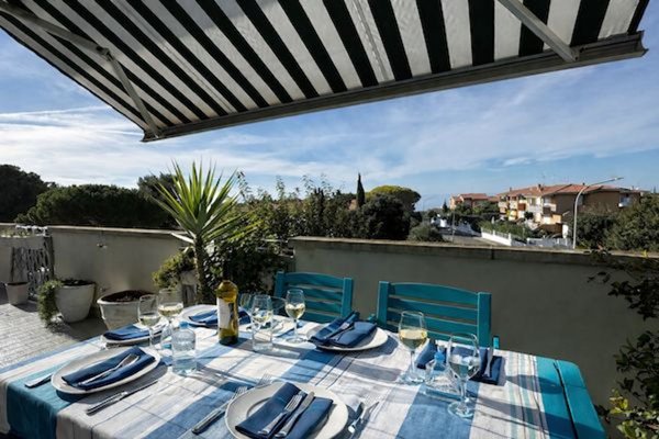 appartamento in vendita a Rosignano Marittimo in zona Castiglioncello