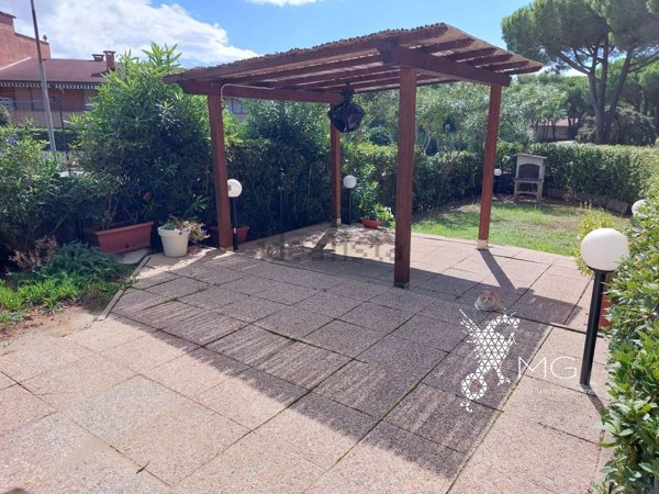 appartamento in vendita a Rosignano Marittimo in zona Castiglioncello