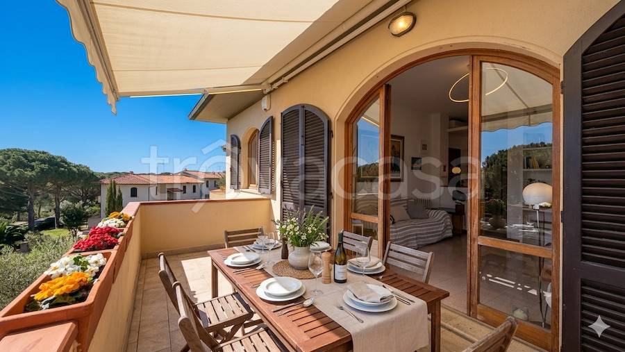 appartamento in vendita a Rosignano Marittimo in zona Castiglioncello