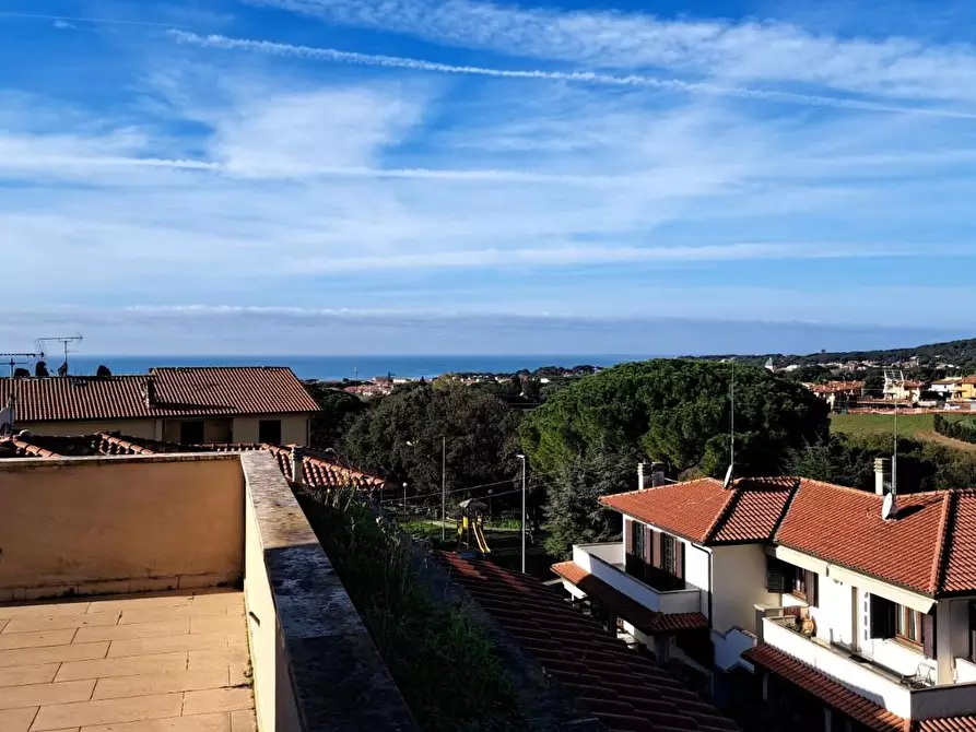 appartamento in vendita a Rosignano Marittimo in zona Castiglioncello