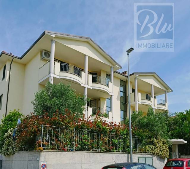 appartamento in vendita a Rosignano Marittimo in zona Rosignano Solvay