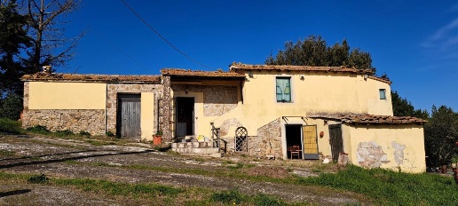 casa semindipendente in vendita a Rosignano Marittimo in zona Gabbro