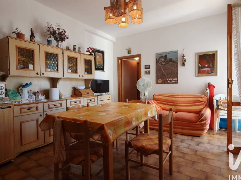 appartamento in vendita a Rosignano Marittimo in zona Vada