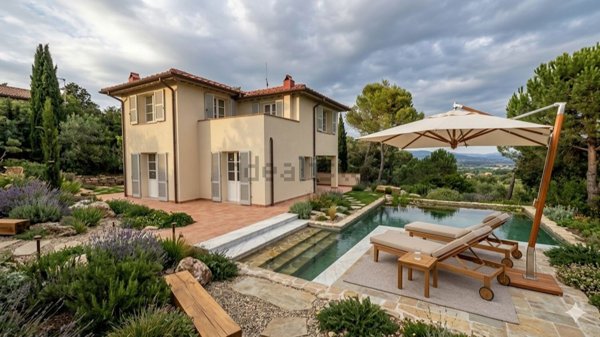 casa indipendente in vendita a Rosignano Marittimo in zona Castiglioncello