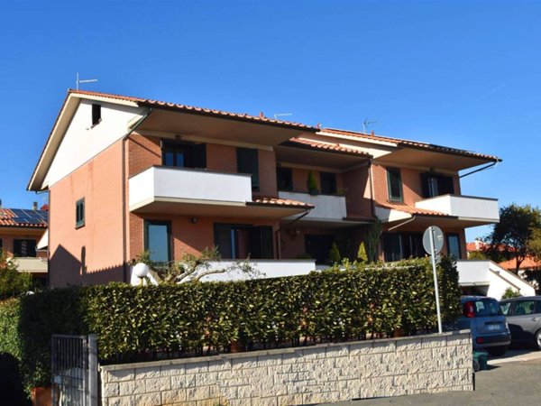 appartamento in vendita a Rosignano Marittimo in zona Rosignano Solvay