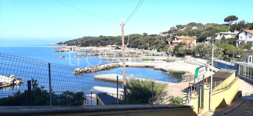 appartamento in vendita a Rosignano Marittimo in zona Castiglioncello