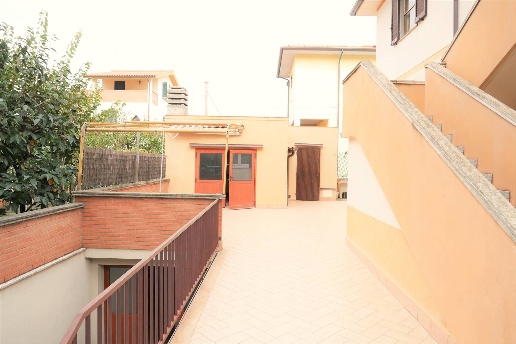 casa indipendente in vendita a Rosignano Marittimo in zona Rosignano Solvay