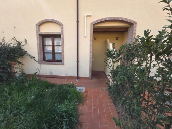 casa indipendente in vendita a Rosignano Marittimo in zona Vada