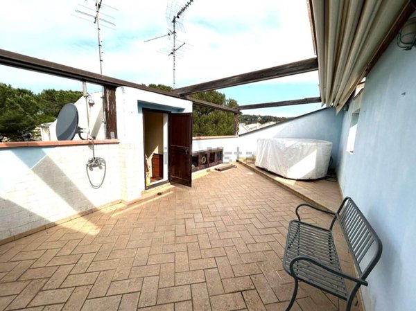 appartamento in vendita a Rosignano Marittimo in zona Castiglioncello