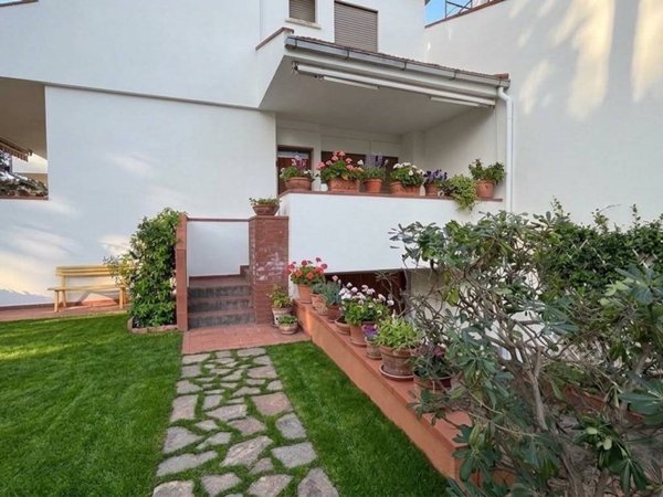 appartamento in vendita a Rosignano Marittimo in zona Castiglioncello