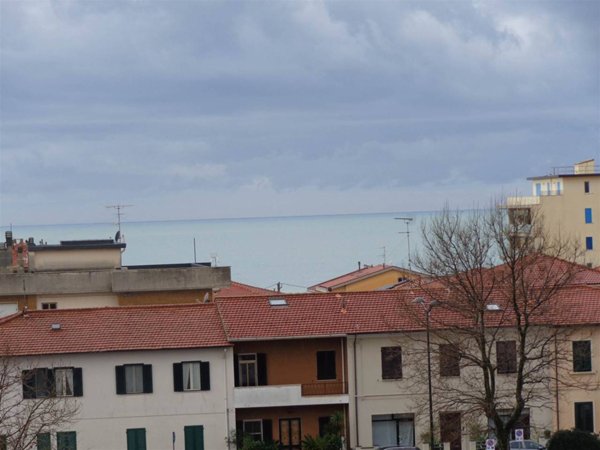 appartamento in vendita a Rosignano Marittimo in zona Rosignano Solvay